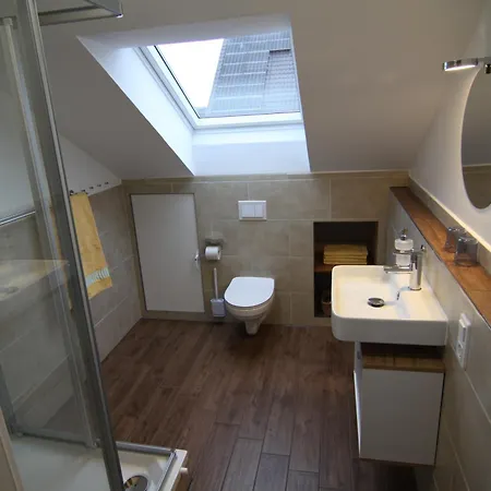 Gemuetlich-moderne In Ruhiger Lage